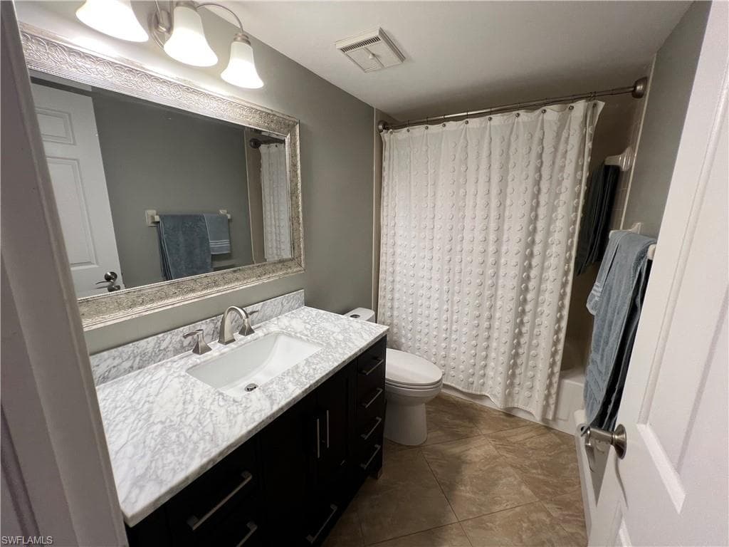 3051 Sandpiper Bay CIR # I102, NAPLES FL 34112-23
