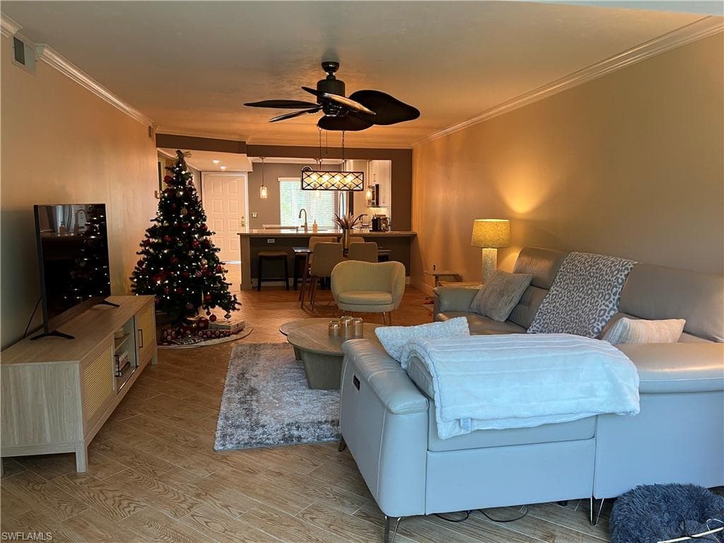 3051 Sandpiper Bay CIR # I102, NAPLES FL 34112-13