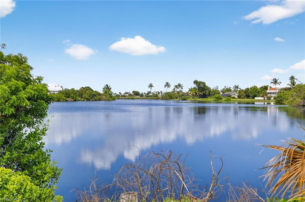 1377 Sand Castle RD, SANIBEL FL 33957-5