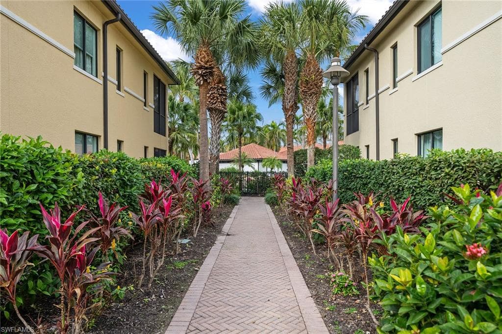 1015 Sandpiper ST D105-31