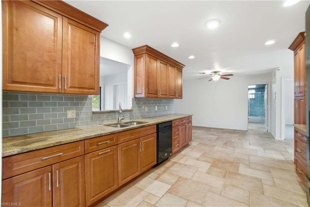 4986 Esplanade ST, BONITA SPRINGS FL 34134-7