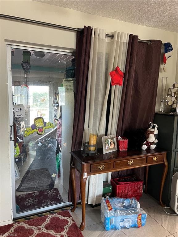 6986 Scarboro DR, FORT MYERS FL 33919-26