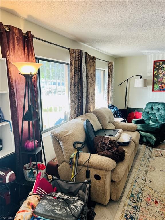 6986 Scarboro DR, FORT MYERS FL 33919-11