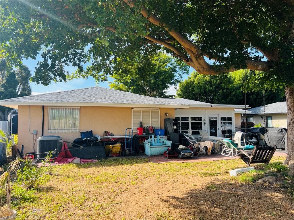 6986 Scarboro DR, FORT MYERS FL 33919-29