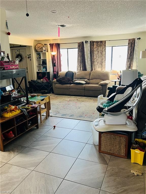 6986 Scarboro DR, FORT MYERS FL 33919-13