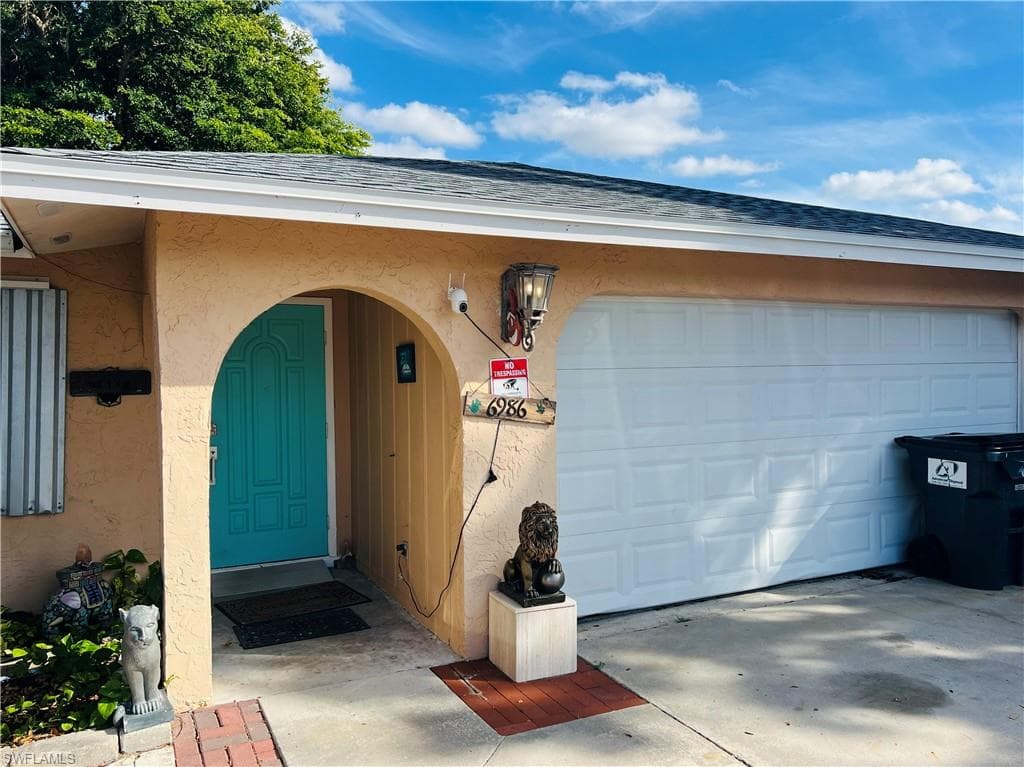 6986 Scarboro DR, FORT MYERS FL 33919-3