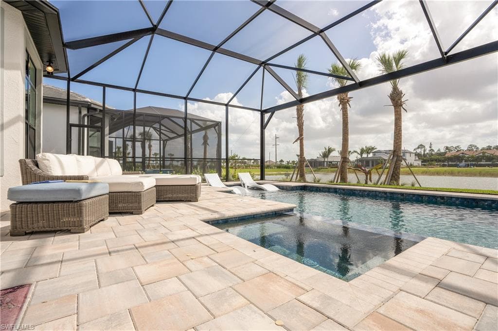 9568 Caymas TER, NAPLES FL 34114-16