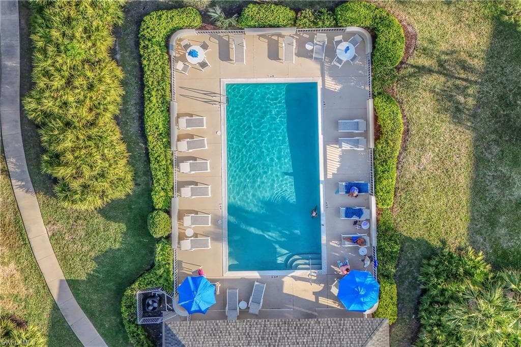 784 Landover CIR # 203, NAPLES FL 34104-11