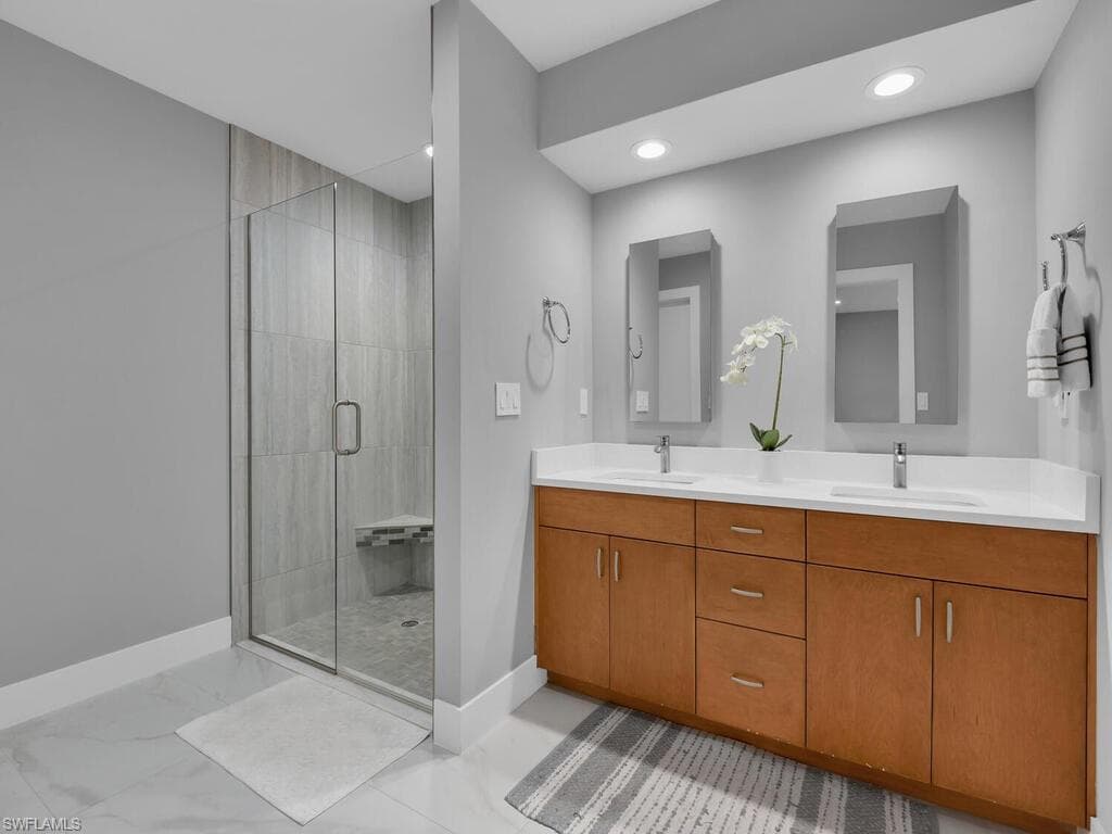 15573 Lockmaben AVE, FORT MYERS FL 33912-21