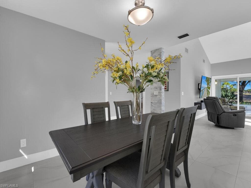 15573 Lockmaben AVE, FORT MYERS FL 33912-6