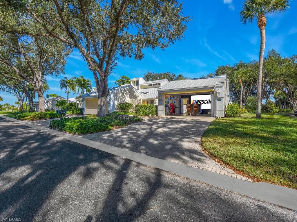 15573 Lockmaben AVE, FORT MYERS FL 33912-36