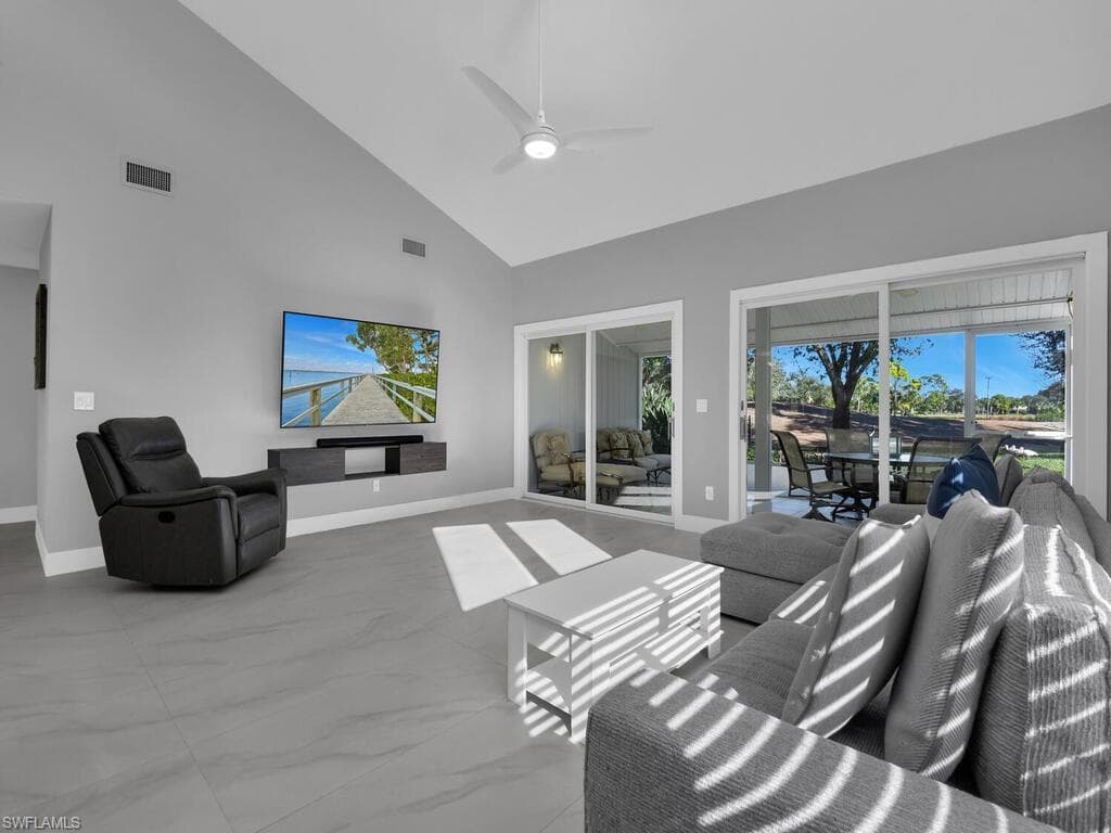 15573 Lockmaben AVE, FORT MYERS FL 33912-9