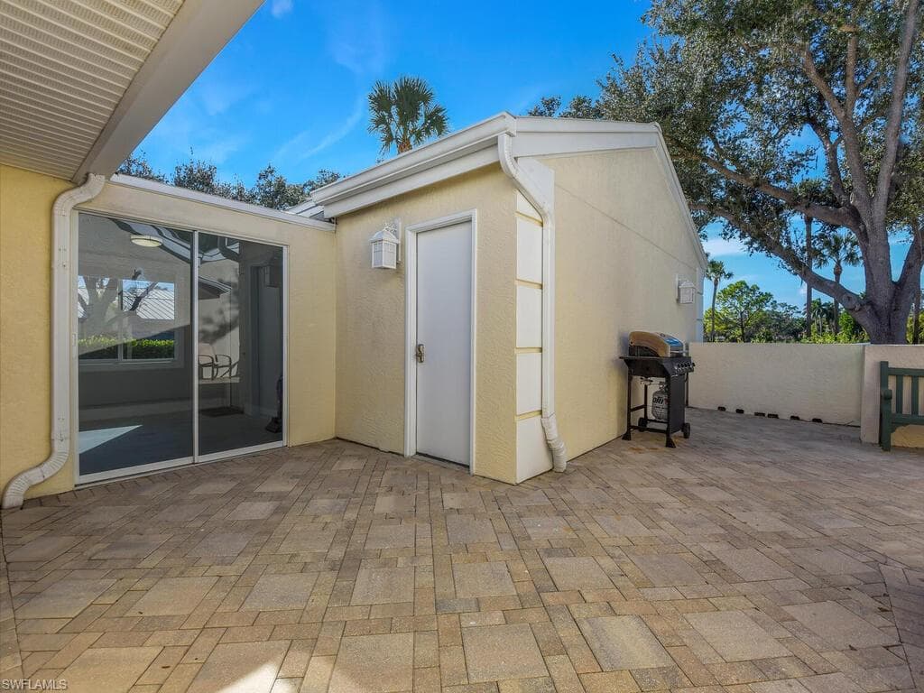 15573 Lockmaben AVE, FORT MYERS FL 33912-32