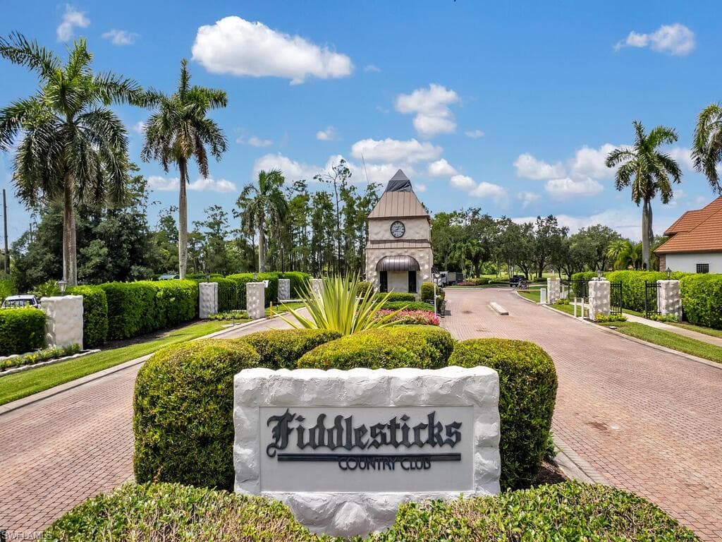 15573 Lockmaben AVE, FORT MYERS FL 33912-37