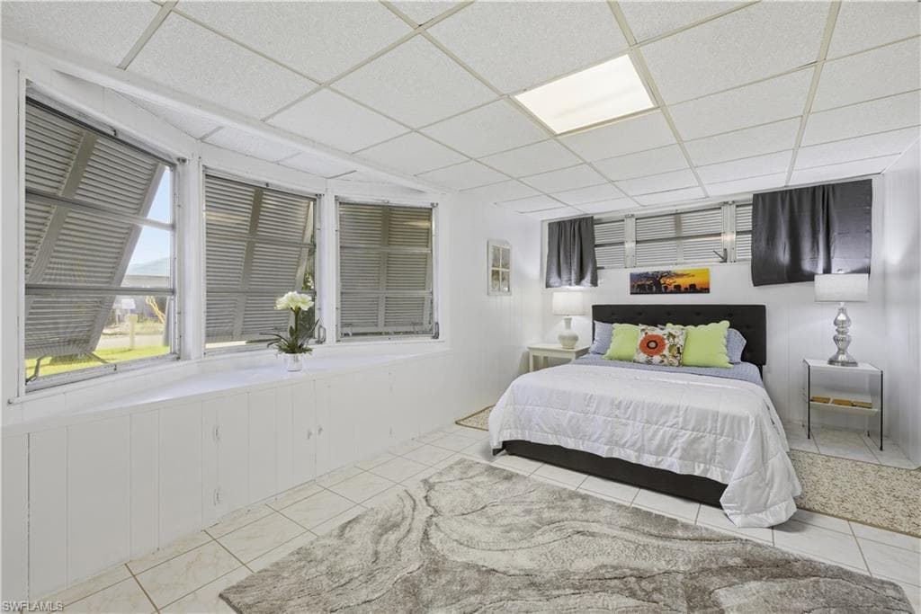 2261 11th ST N, NAPLES FL 34103-14