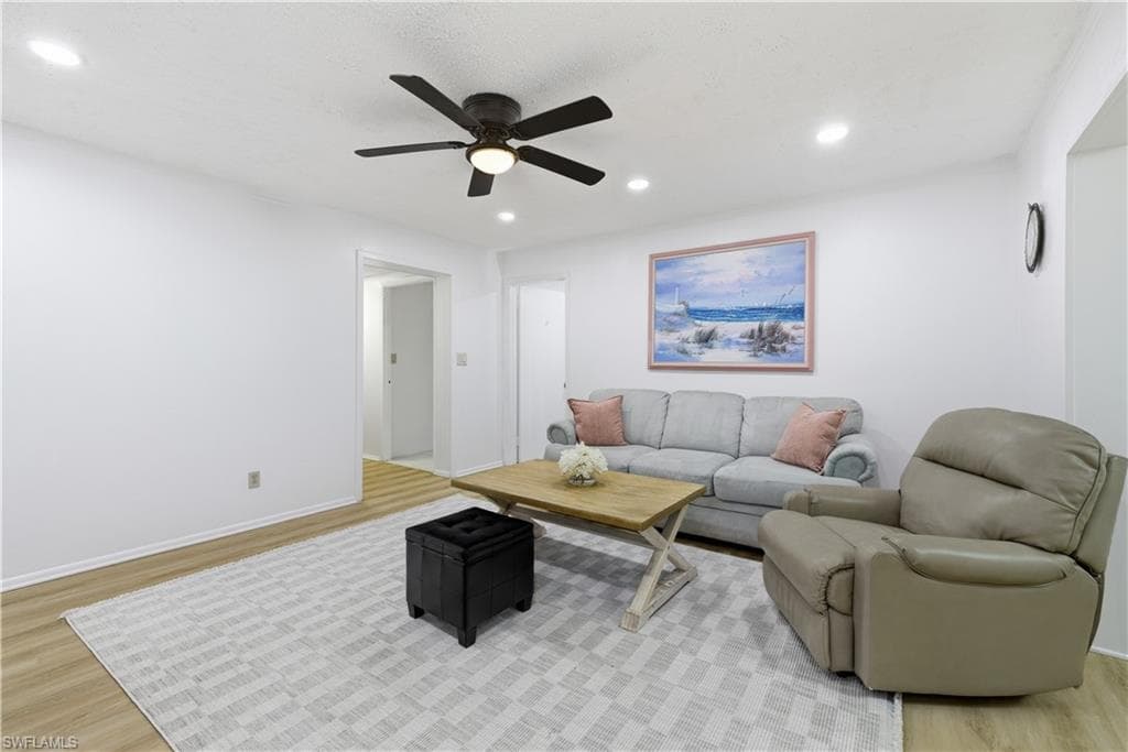 2261 11th ST N, NAPLES FL 34103-3