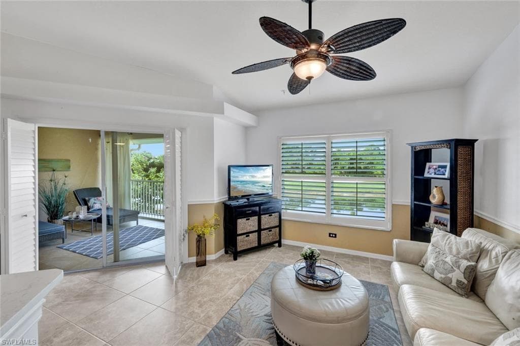 9600 Rosewood Pointe TER # 205, BONITA SPRINGS FL 34135-1