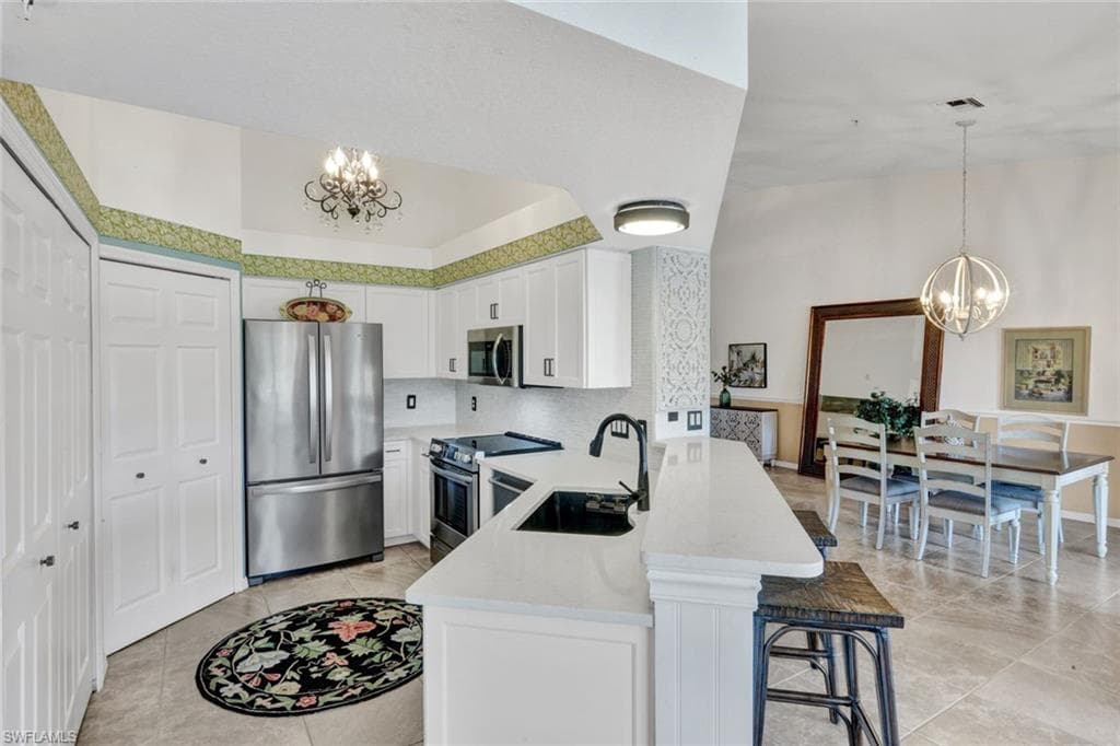 9600 Rosewood Pointe TER # 205, BONITA SPRINGS FL 34135-5