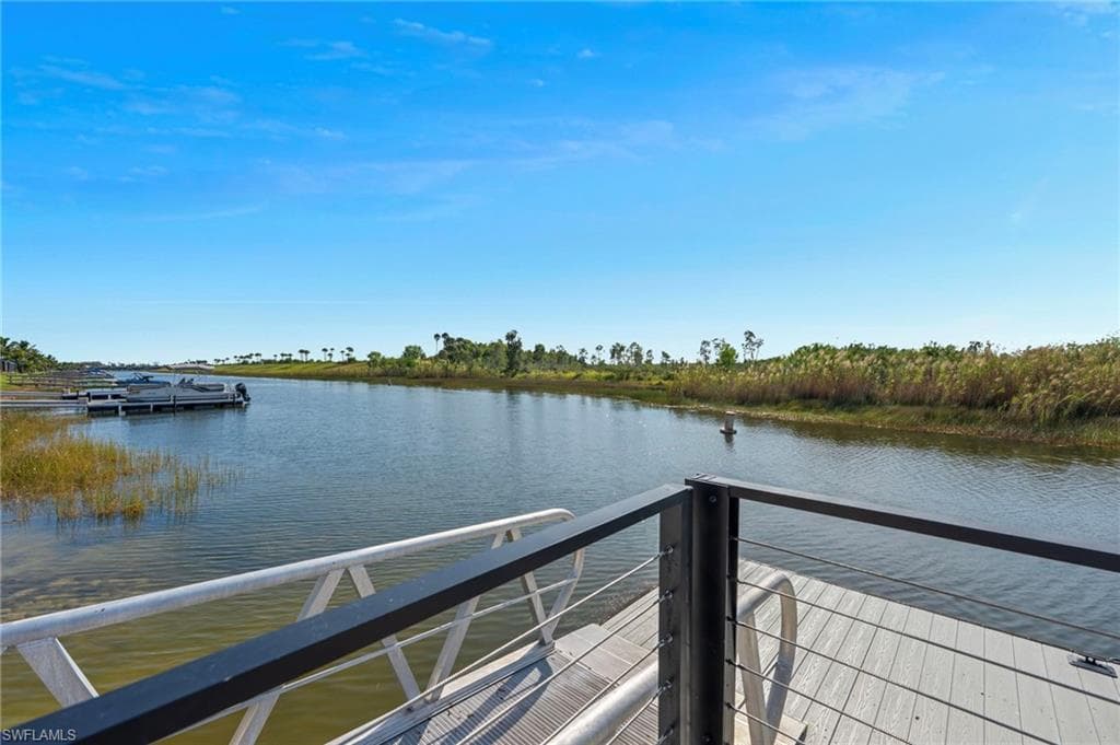 12390 Canal Grande DR, FORT MYERS FL 33913-13