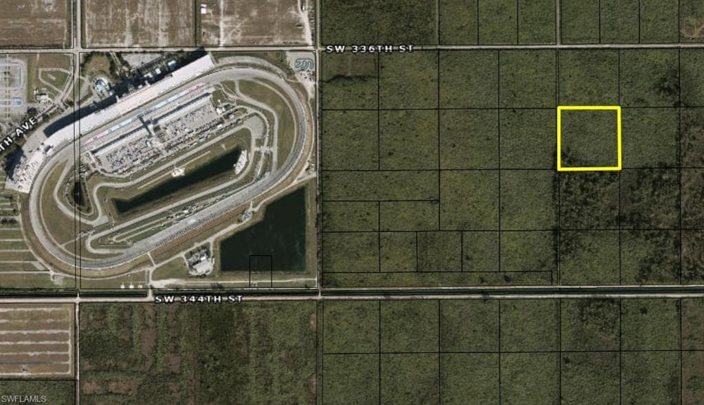 2 SW 127TH AVE, MIAMI FL 33035-1