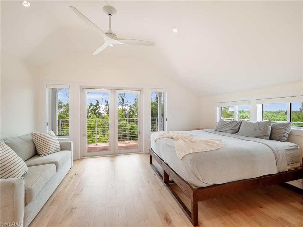 2480 Library WAY, SANIBEL FL 33957-26