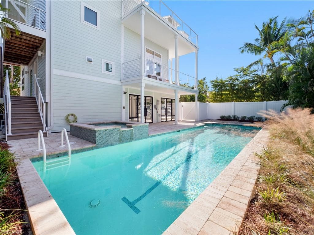 2480 Library WAY, SANIBEL FL 33957-41