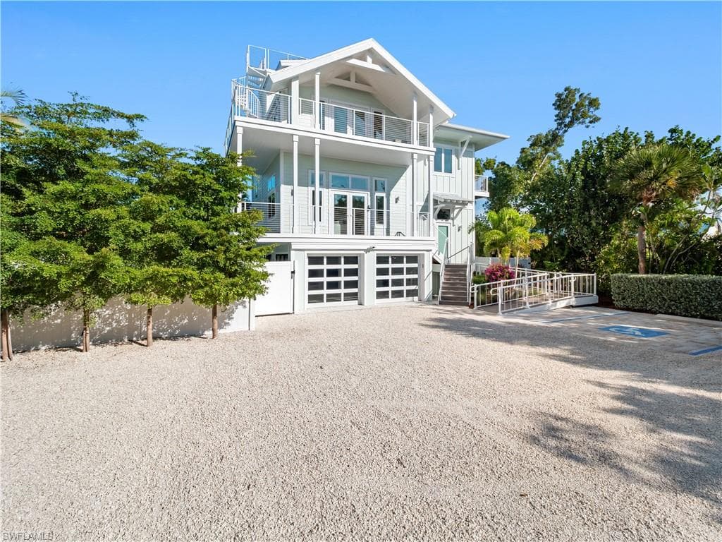 2480 Library WAY, SANIBEL FL 33957-46