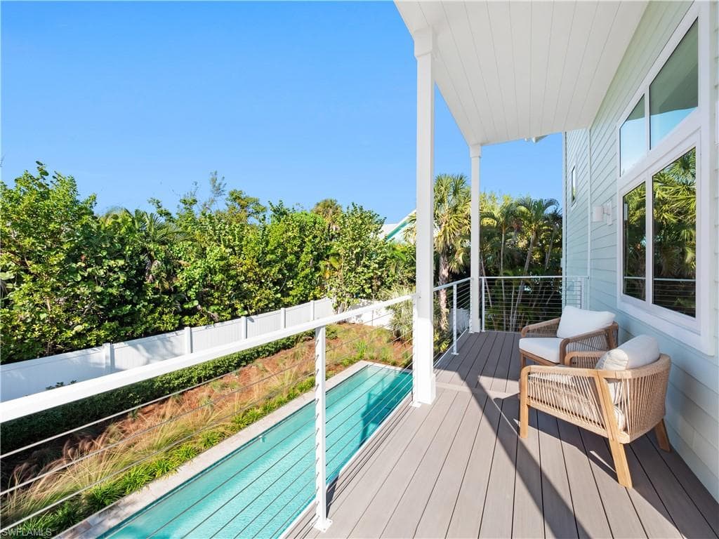 2480 Library WAY, SANIBEL FL 33957-42