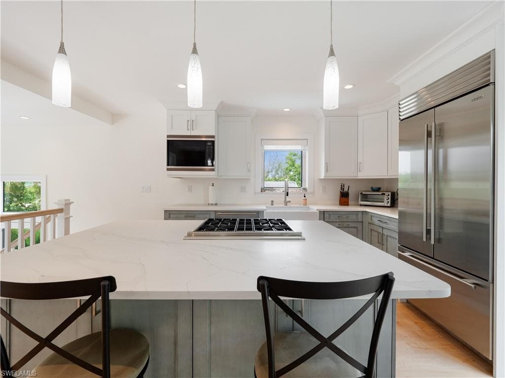 2480 Library WAY, SANIBEL FL 33957-19