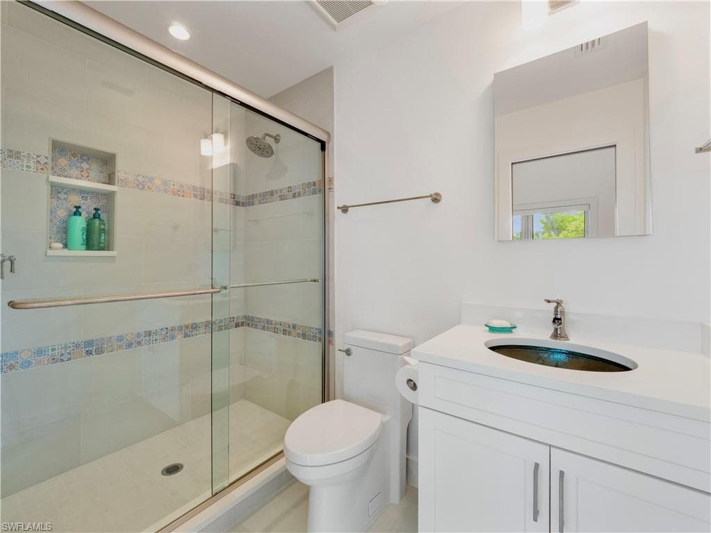 2480 Library WAY, SANIBEL FL 33957-23