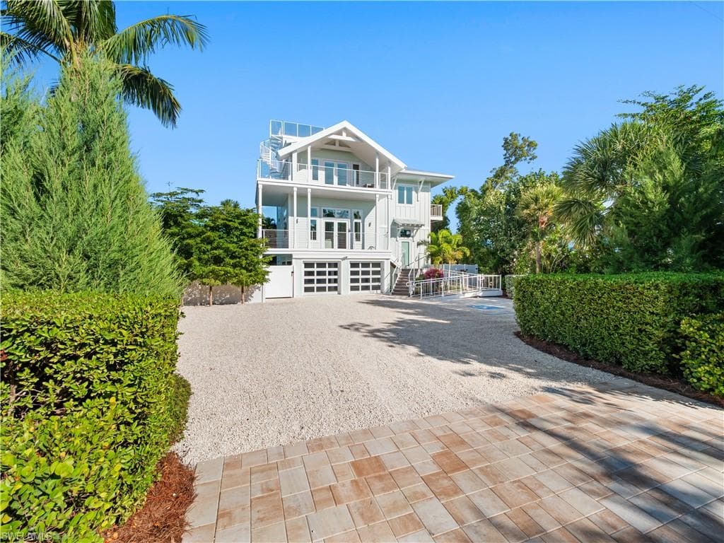 2480 Library WAY, SANIBEL FL 33957-47