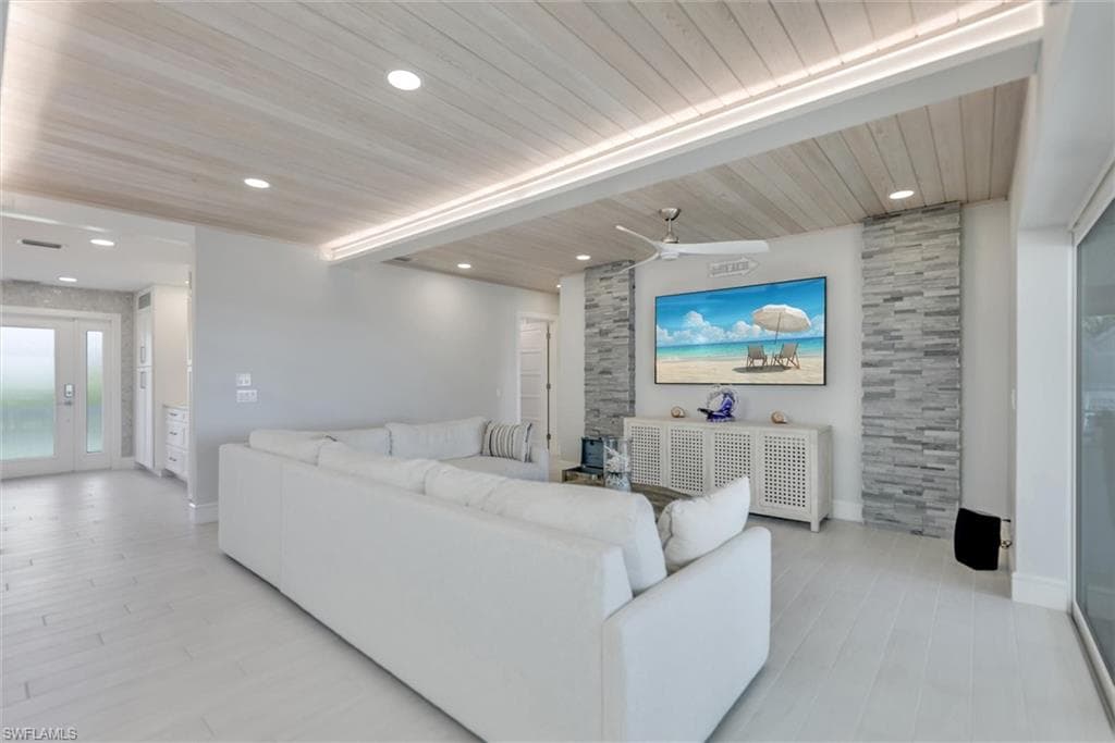27 Beach Homes, CAPTIVA FL 33924-11