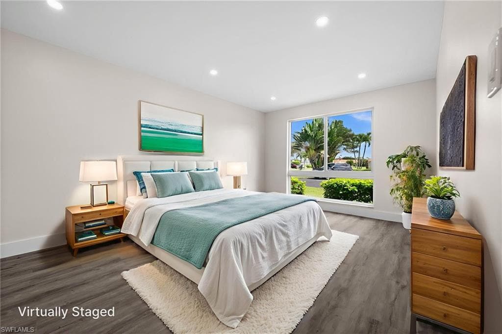 378 Palm DR # 1, NAPLES FL 34112-31