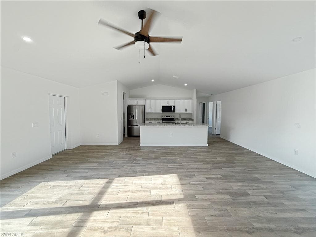 8157 Albatross RD, FORT MYERS FL 33967-1