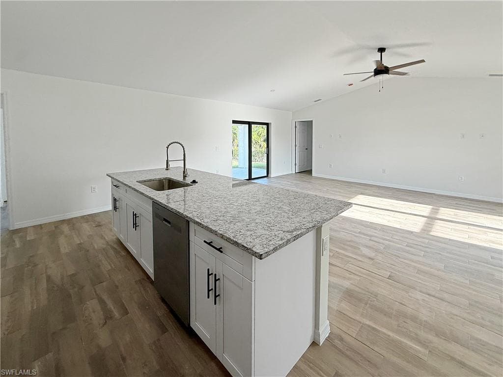 8157 Albatross RD, FORT MYERS FL 33967-7