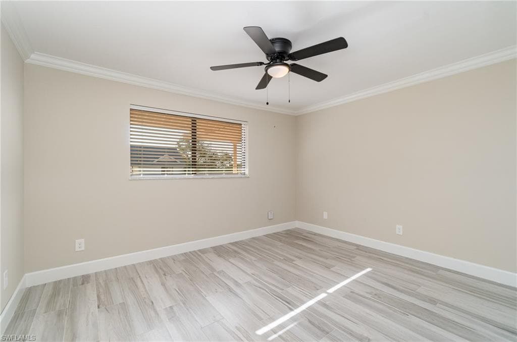4321 Country Club BLVD # 207, CAPE CORAL FL 33904-27