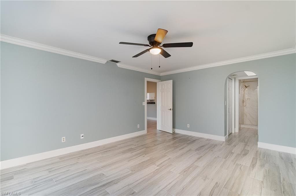 4321 Country Club BLVD # 207, CAPE CORAL FL 33904-23
