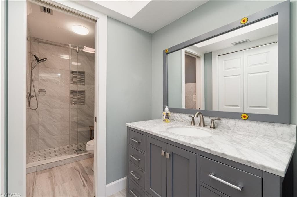 4321 Country Club BLVD # 207, CAPE CORAL FL 33904-24