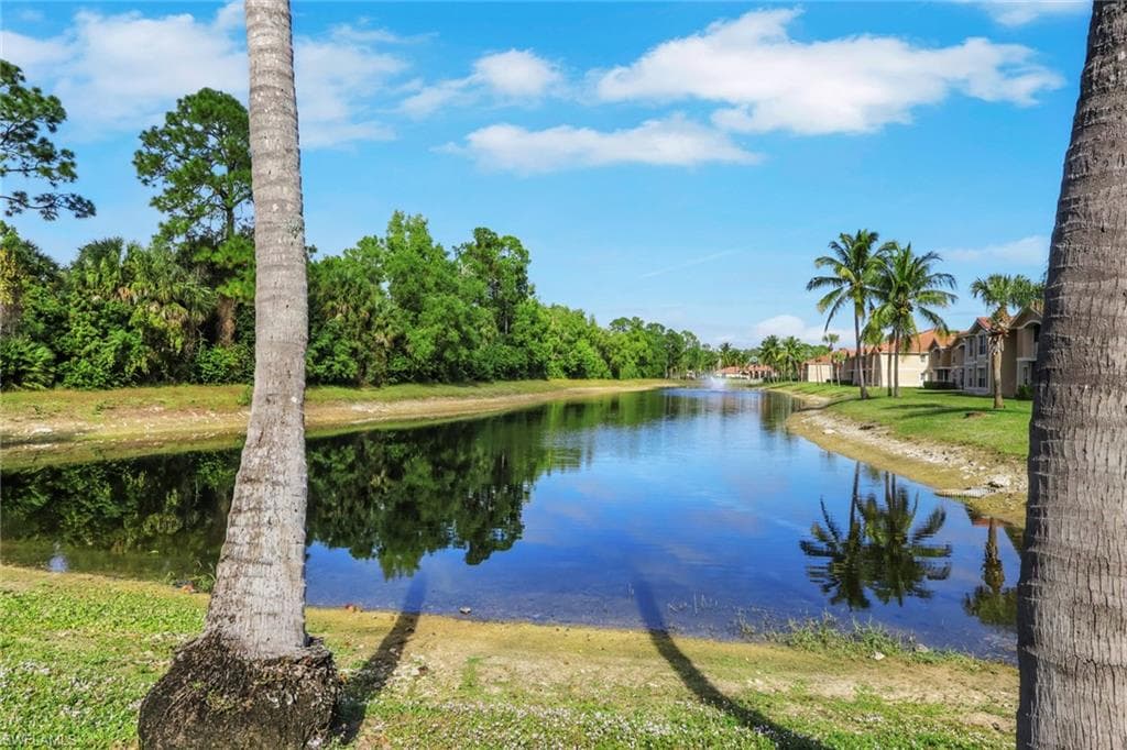 8285 Ibis Club DR # 809, NAPLES FL 34104-1