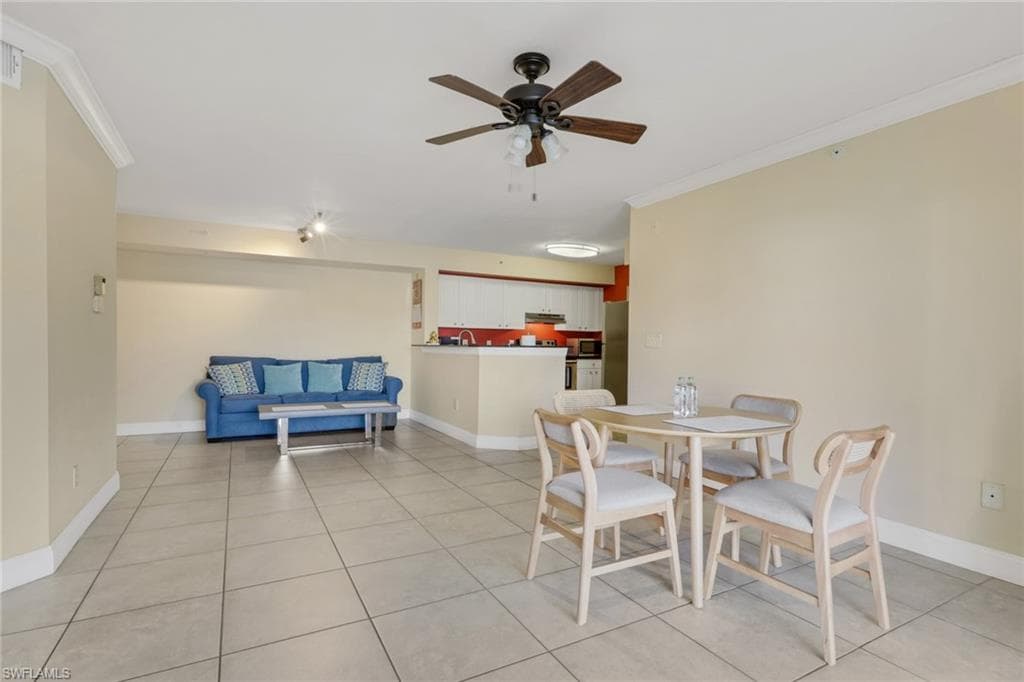 8285 Ibis Club DR # 809, NAPLES FL 34104-11