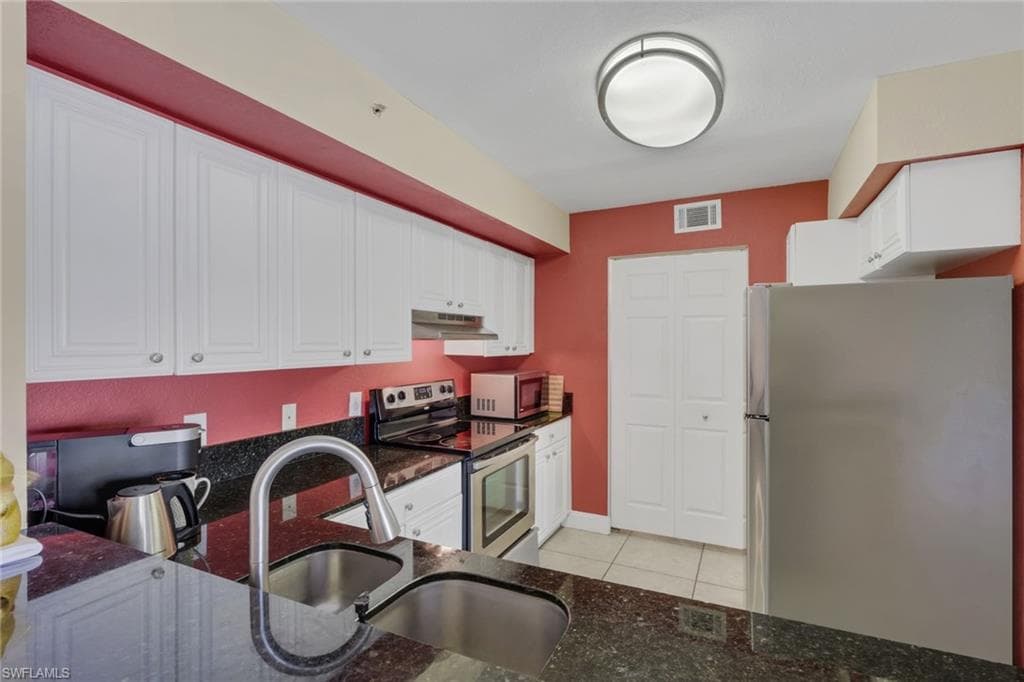 8285 Ibis Club DR # 809, NAPLES FL 34104-6