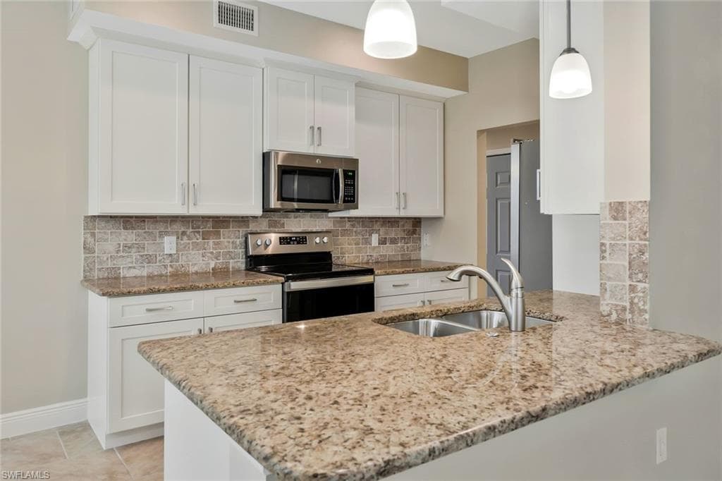 18225 Creekside Preserve LOOP # 102, FORT MYERS FL 33908-8