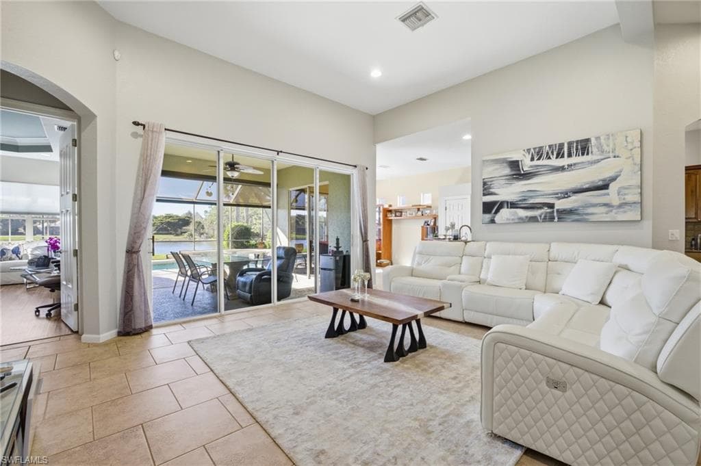 22140 Long Leaf Trail DR, ESTERO FL 34135-11