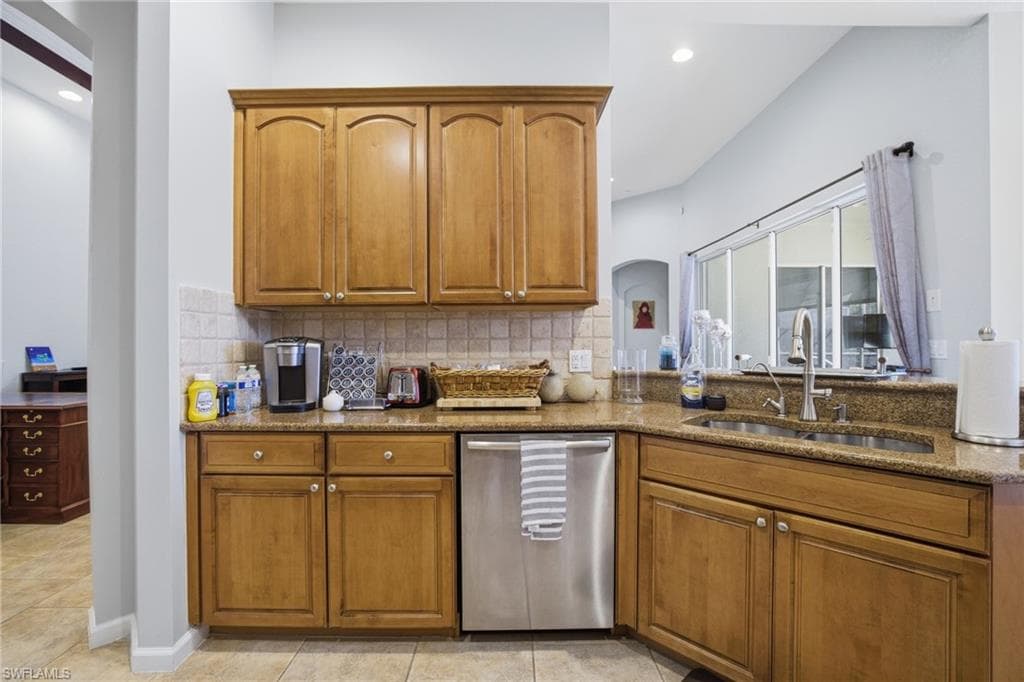 22140 Long Leaf Trail DR, ESTERO FL 34135-18