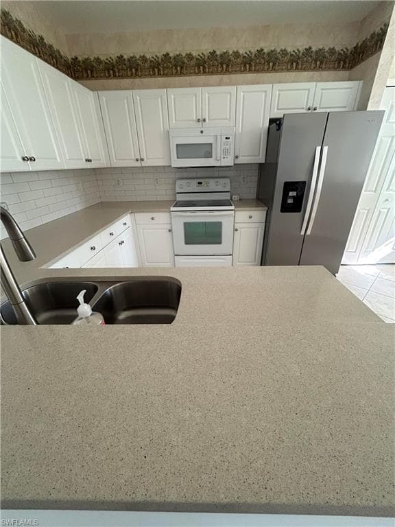 4231 Avian AVE, FORT MYERS FL 33916-6