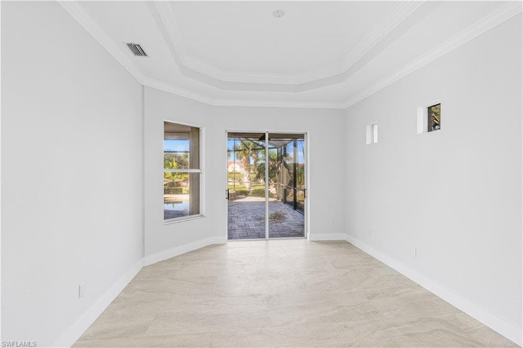 11105 Sea Tropic LN, FORT MYERS FL 33908-26