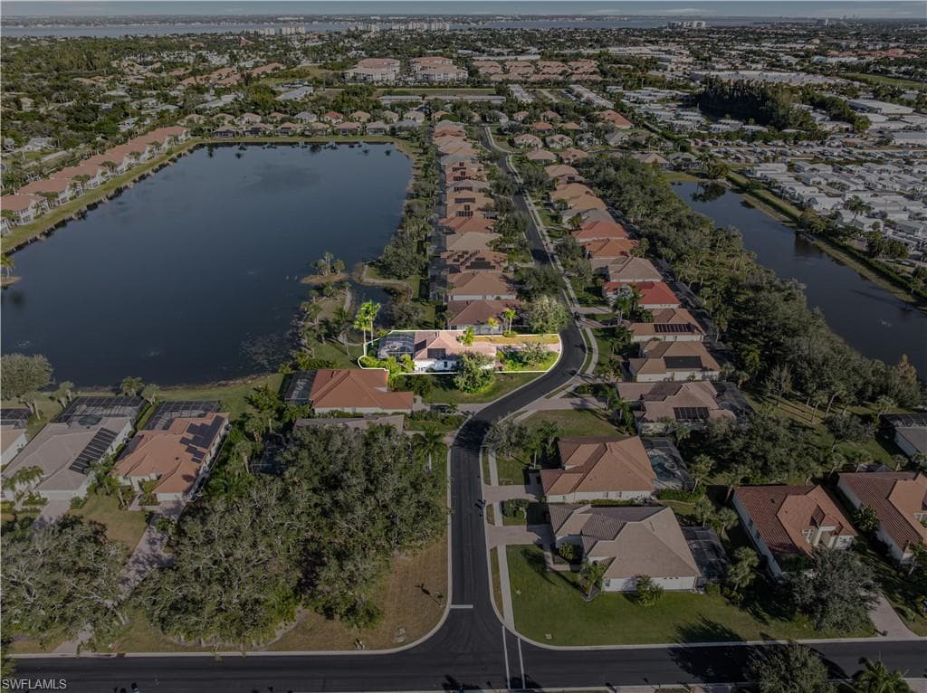 11105 Sea Tropic LN, FORT MYERS FL 33908-46