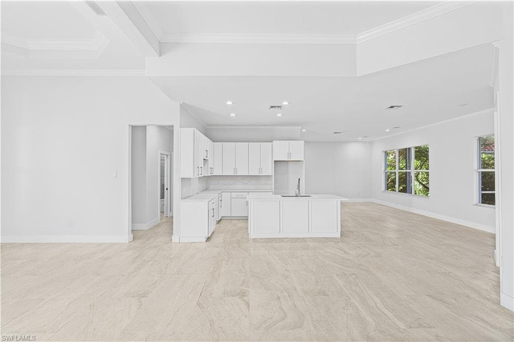 11105 Sea Tropic LN, FORT MYERS FL 33908-13