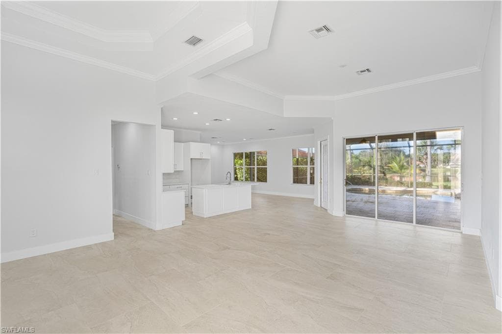 11105 Sea Tropic LN, FORT MYERS FL 33908-10