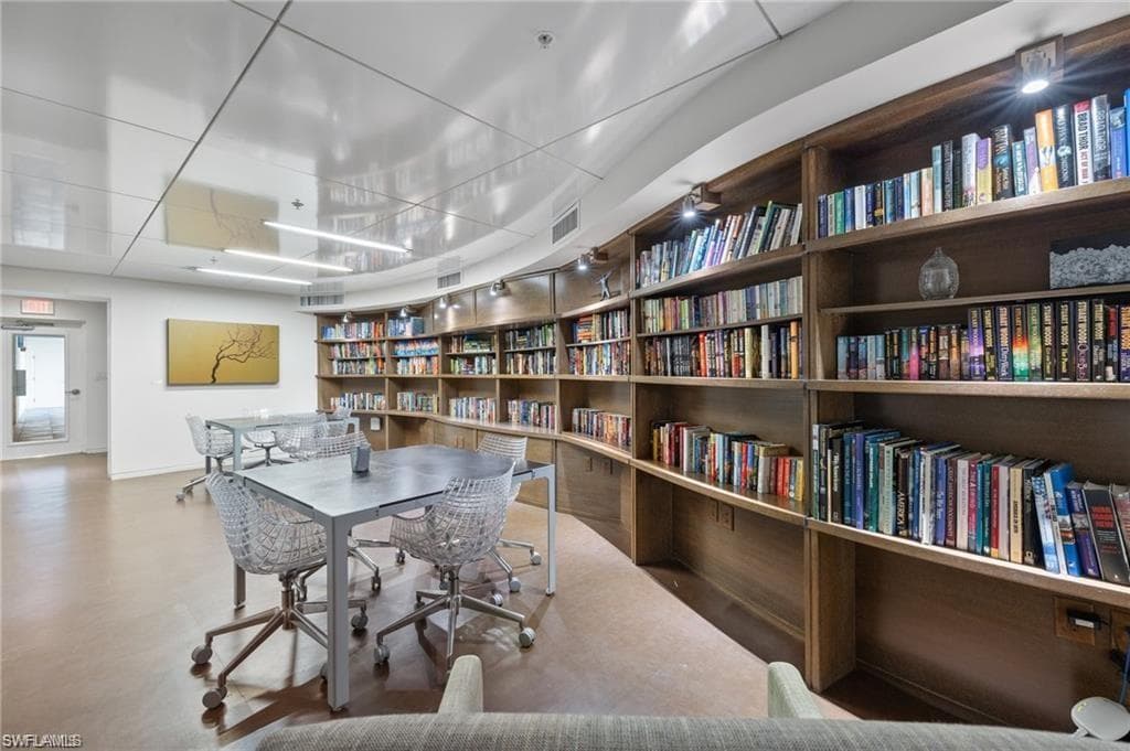 3000 Oasis Grand BLVD # 2702, FORT MYERS FL 33916-30